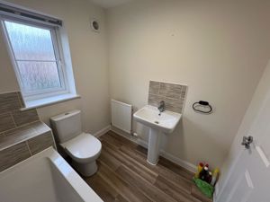 Photo 25- click for photo gallery